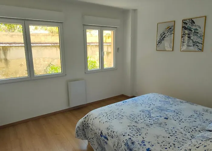 Neuf Centre Au Calme Lägenhet Menton