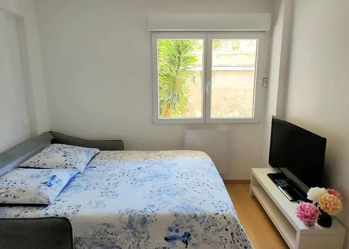 Neuf Centre Au Calme 公寓 *