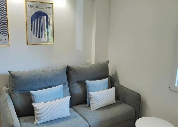 Neuf Centre Au Calme * Mentone